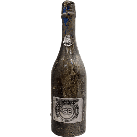 Uveggiando - JAMIN PORTOFINO - Champagne - 52 Cloe Marie Kottakis, Limited Edition - AOP