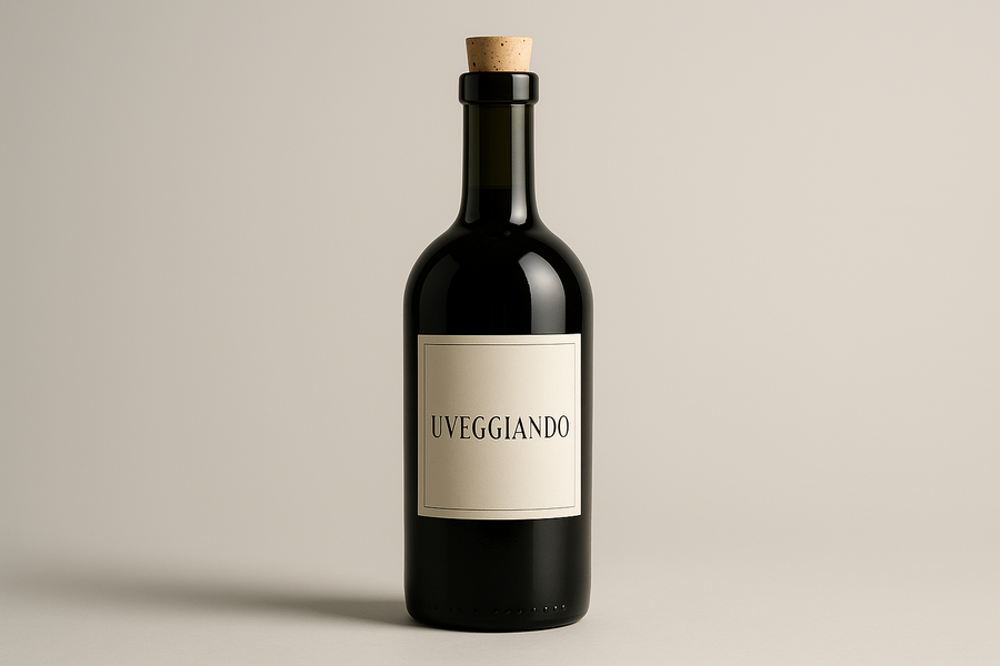 bottiglia di vino con il mio logo quadrato di Uveggiando